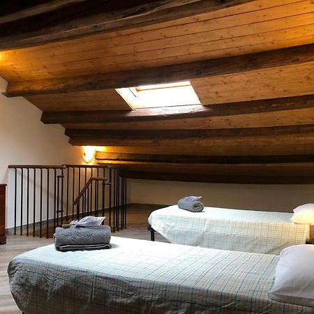 Agriturismo La Valle Della Lavanda - Podere Mezzastrada Fauglia Szoba fotó