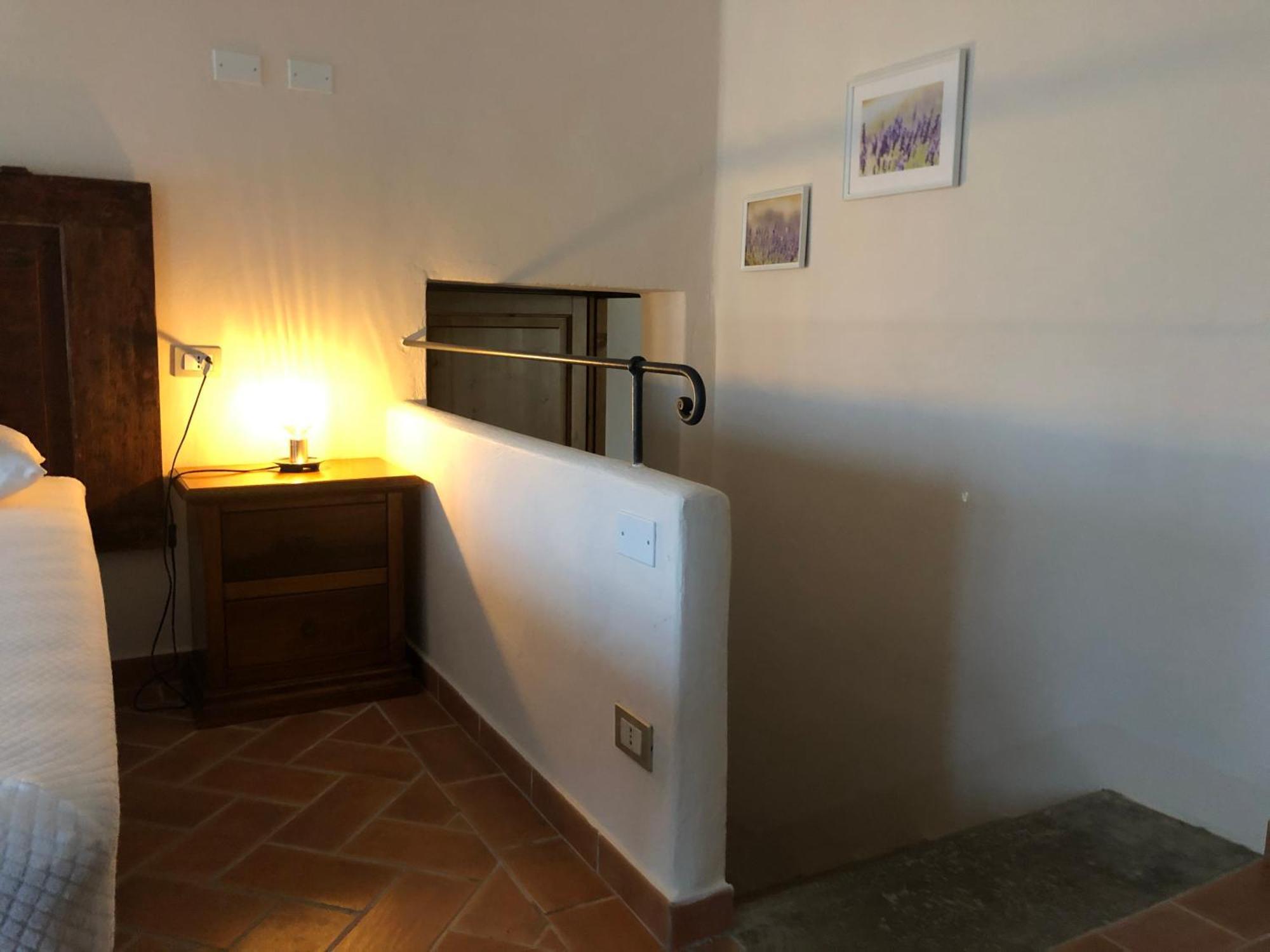 Agriturismo La Valle Della Lavanda - Podere Mezzastrada Fauglia Szoba fotó