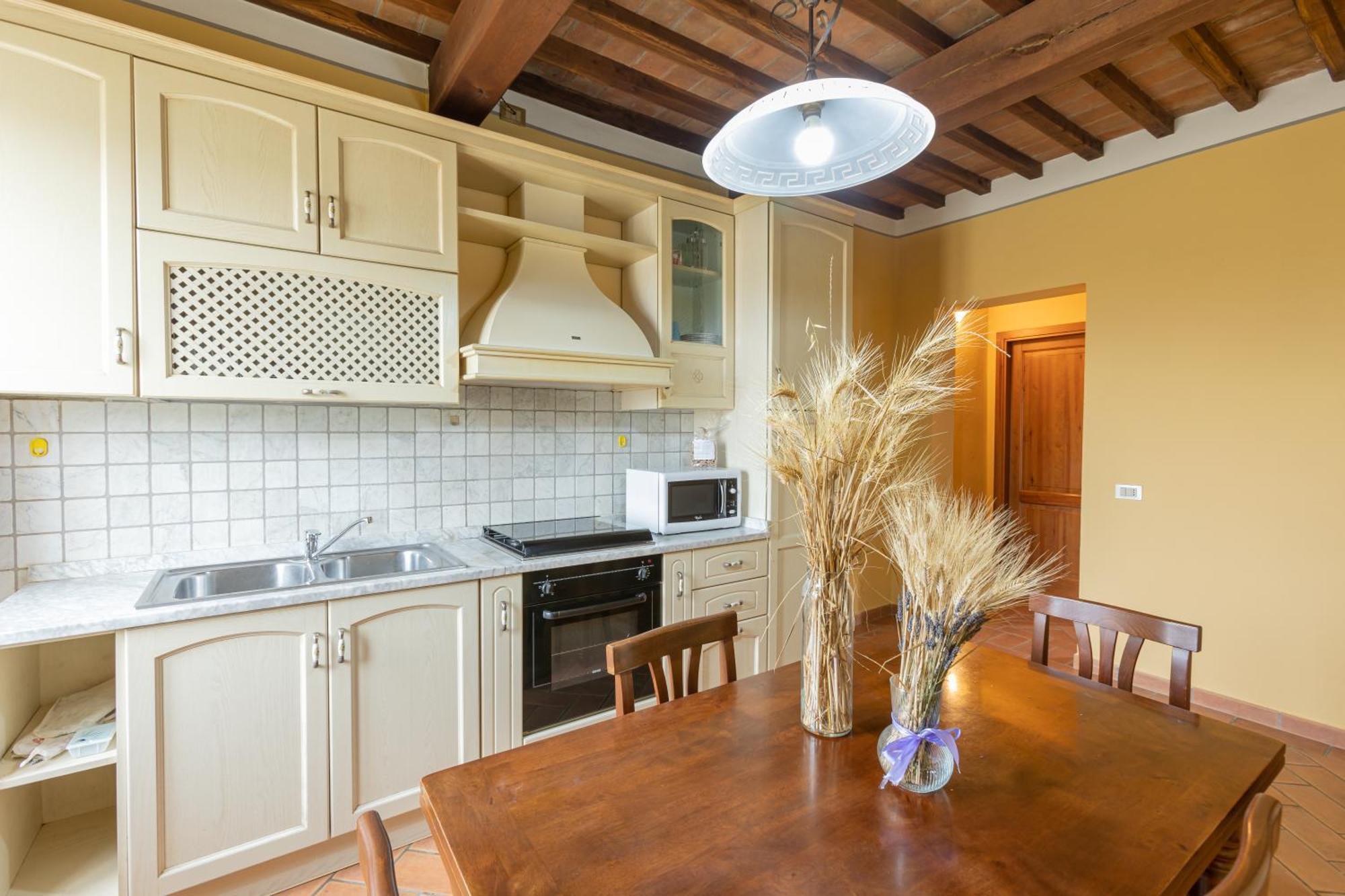 Agriturismo La Valle Della Lavanda - Podere Mezzastrada Fauglia Szoba fotó